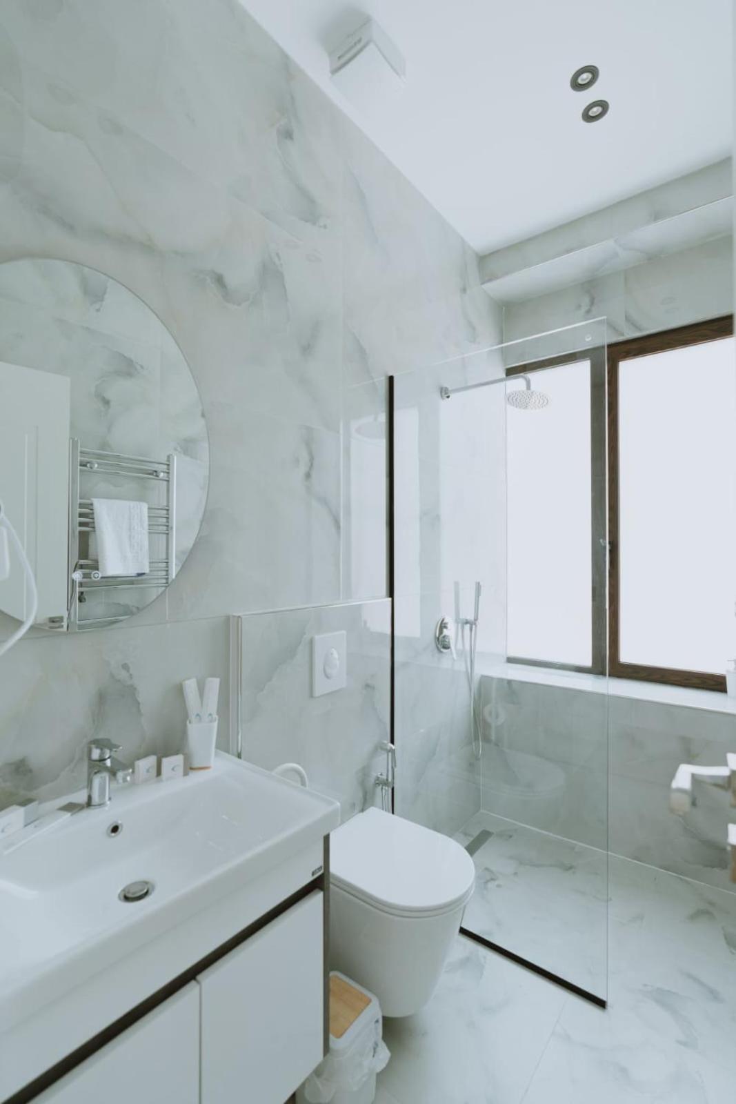 Dyrmo Hotel Berat Ngoại thất bức ảnh