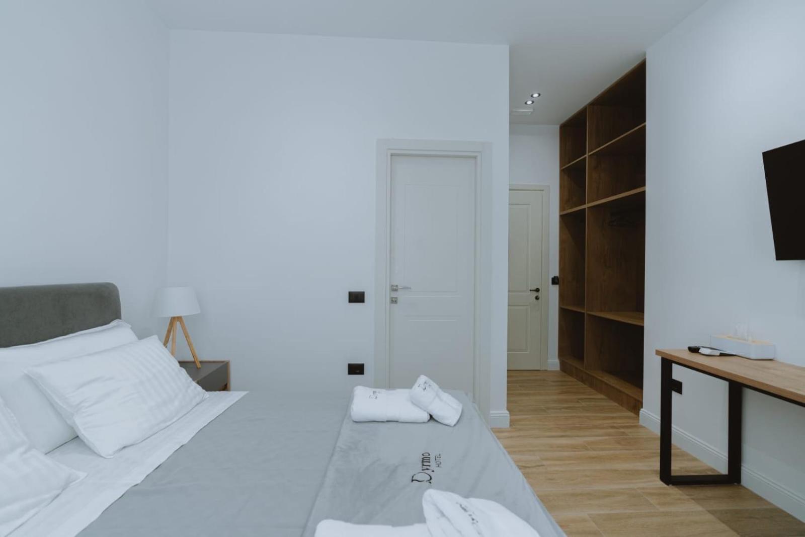 Dyrmo Hotel Berat Ngoại thất bức ảnh