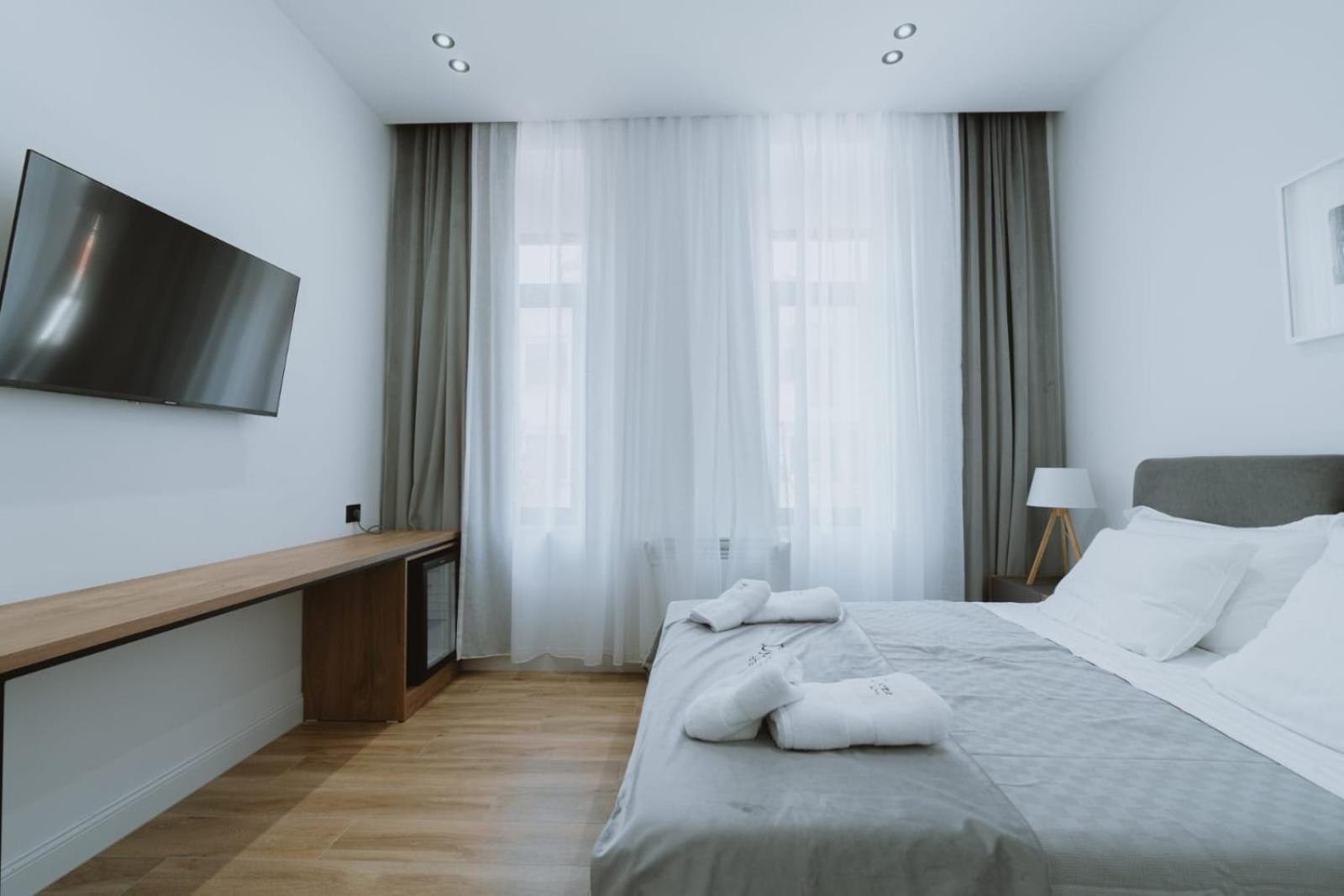 Dyrmo Hotel Berat Ngoại thất bức ảnh