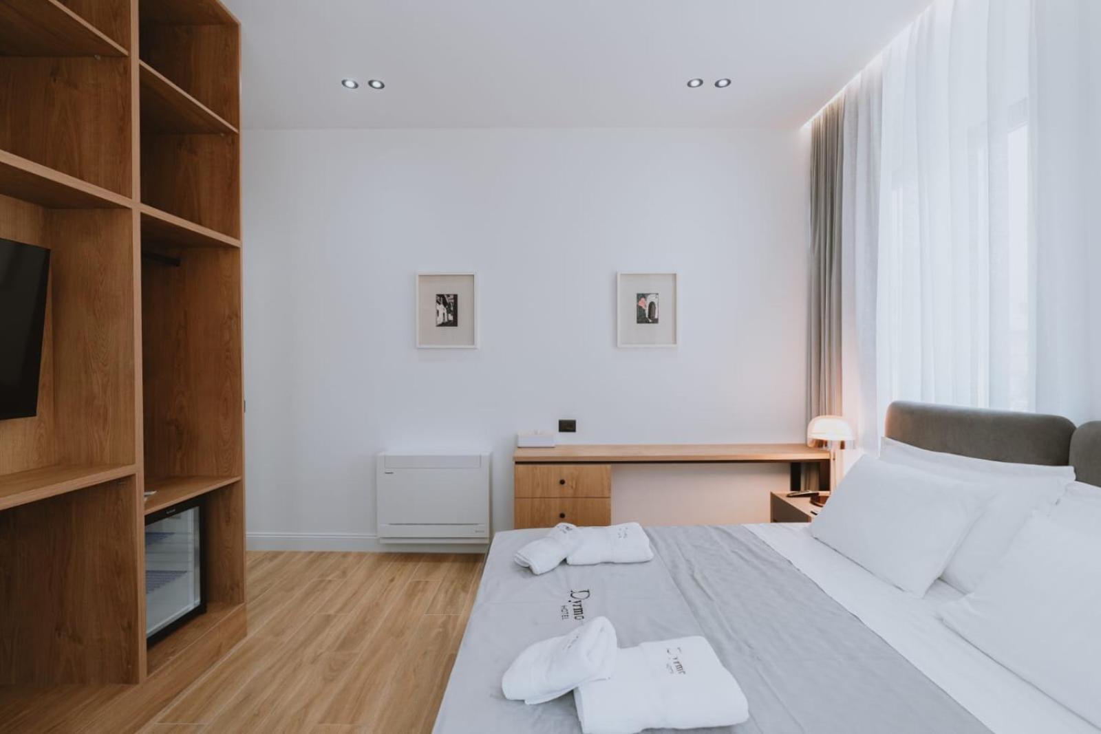 Dyrmo Hotel Berat Ngoại thất bức ảnh